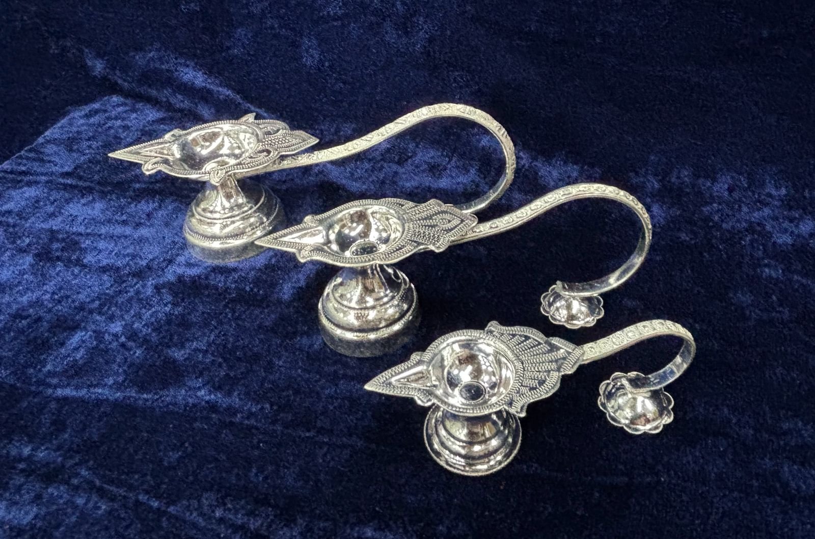 Single Face Dhooparthy