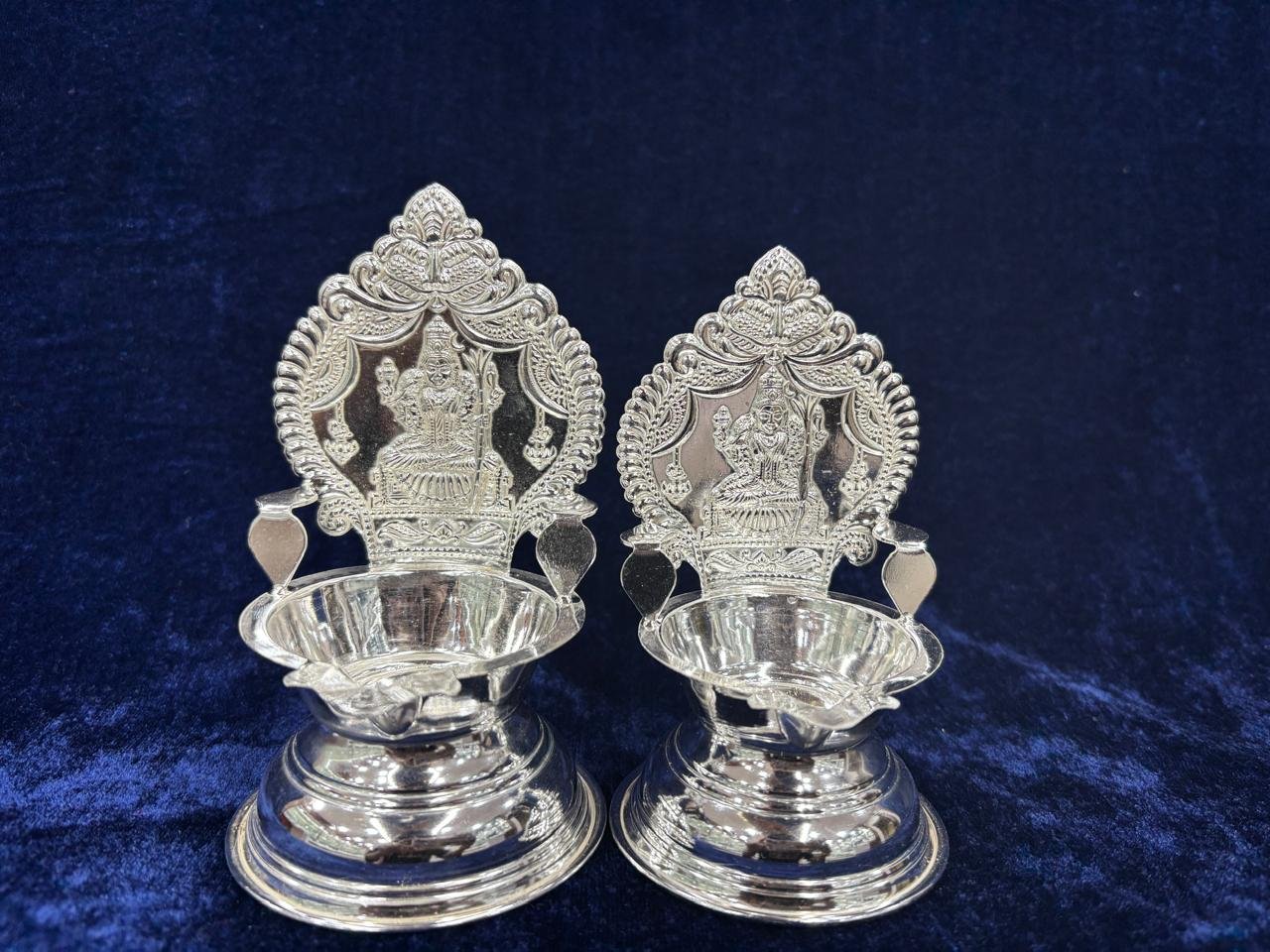 Karumbu Kamachi Vilaku