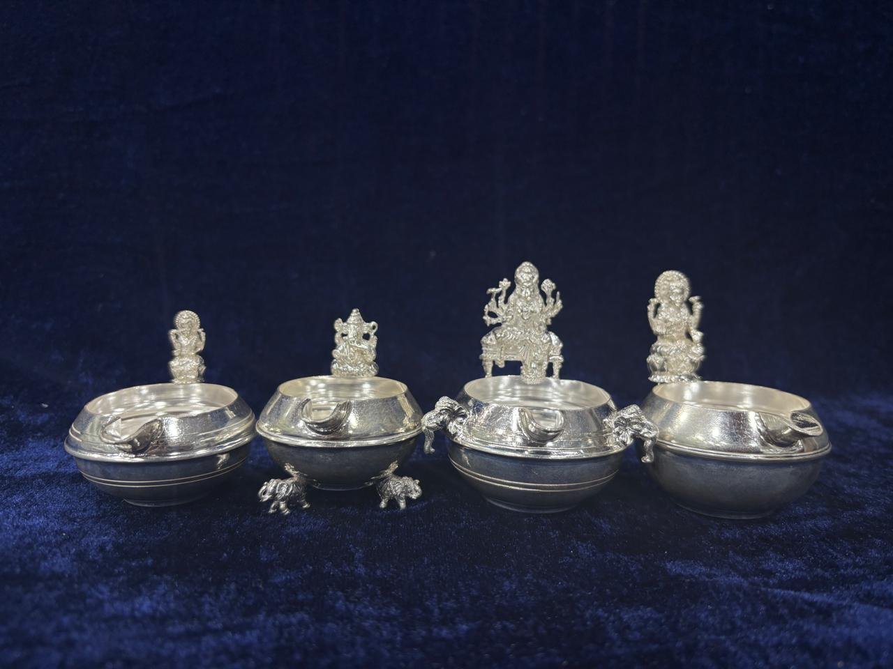 Gubera Vilaku with Gods