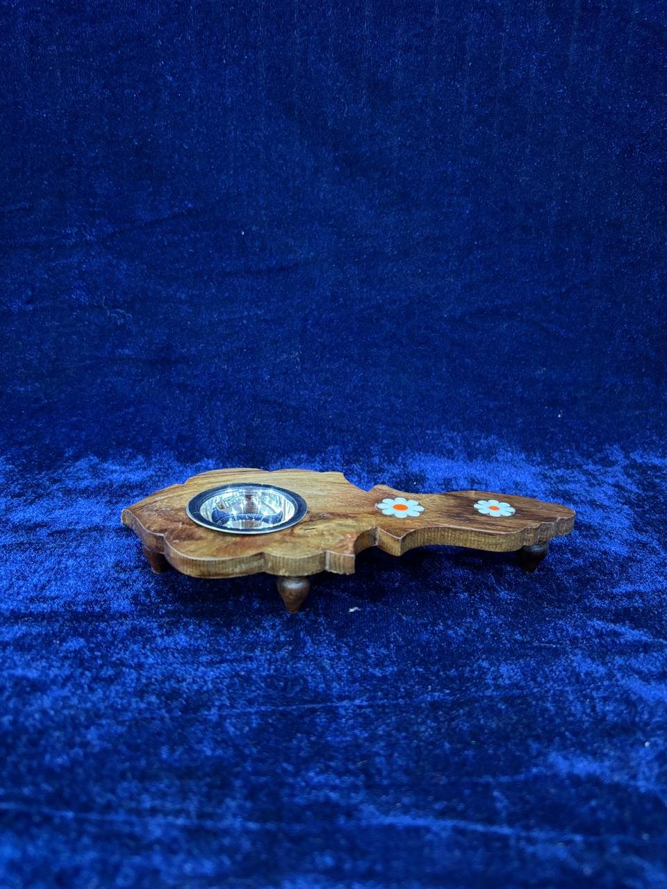 Aarthy With Wooden Base